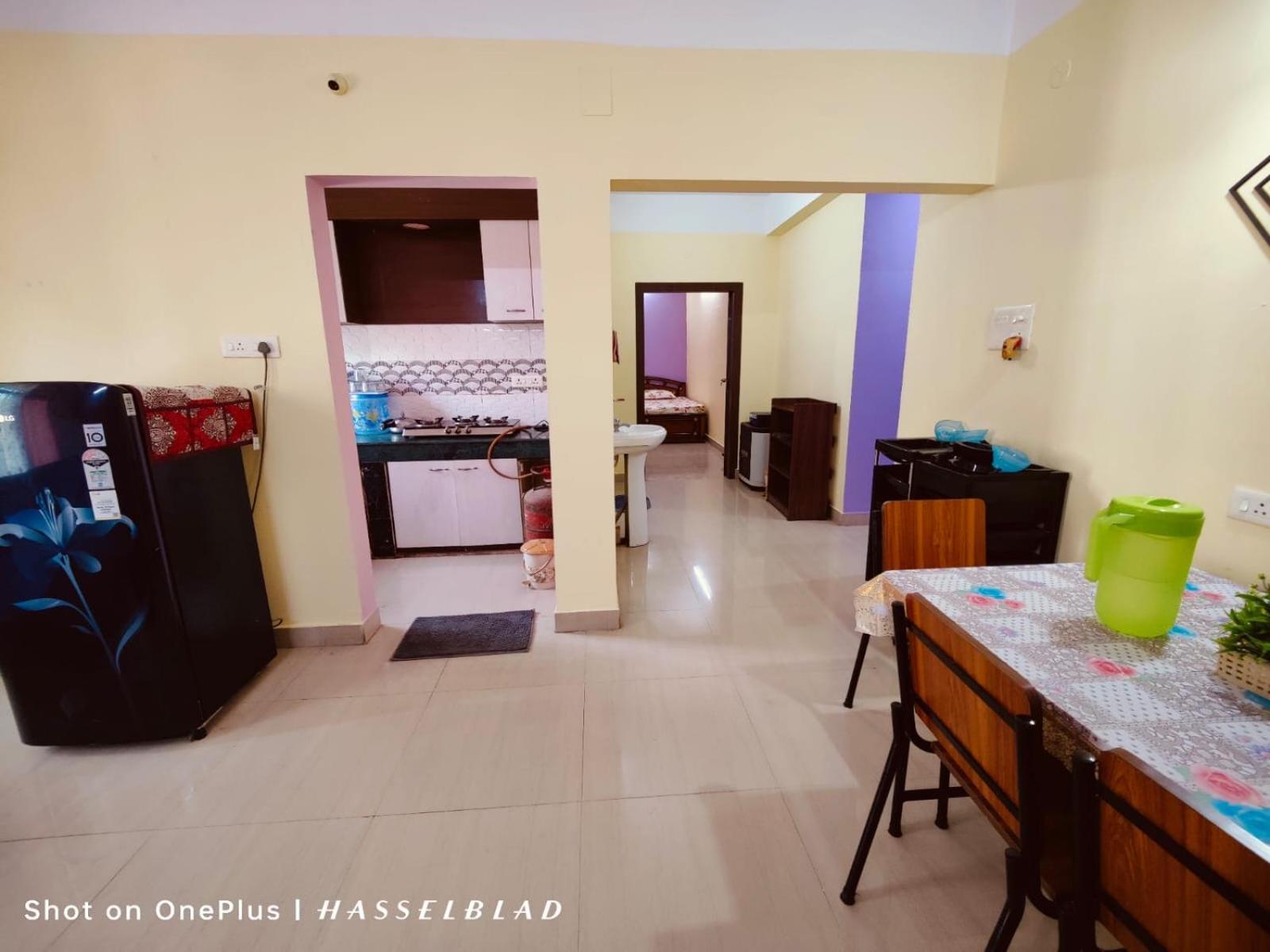 Dreams Abode Studio Apartment Ґувахаті Екстер'єр фото